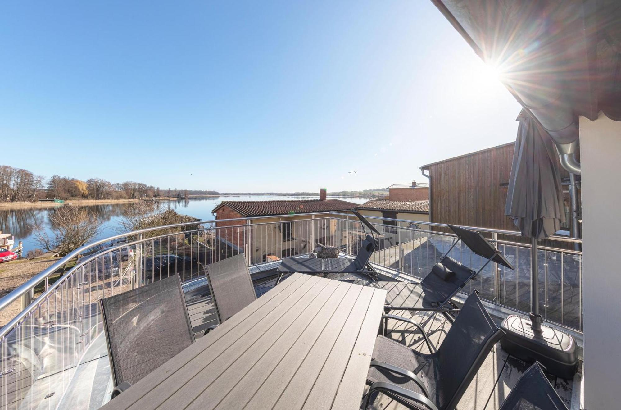 Ferienhaus Wasserblick Auf Der Insel Mit Sauna Malchow  Zewnętrze zdjęcie